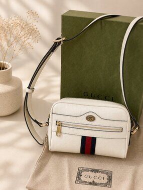 $2,400 New, Authentic GUCCI White Crossbody Bag Signature Red Navy Stripe